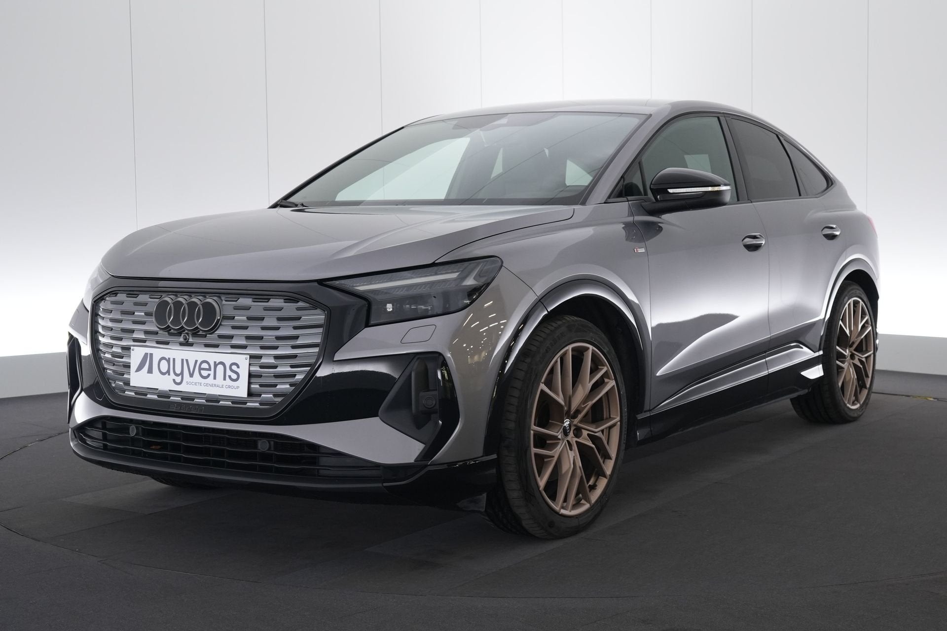 (2CKM280) AUDI Q4 SPORTBACK E-TRON, Autos, Audi, Achat, Entreprise, 5 portes, 5 places