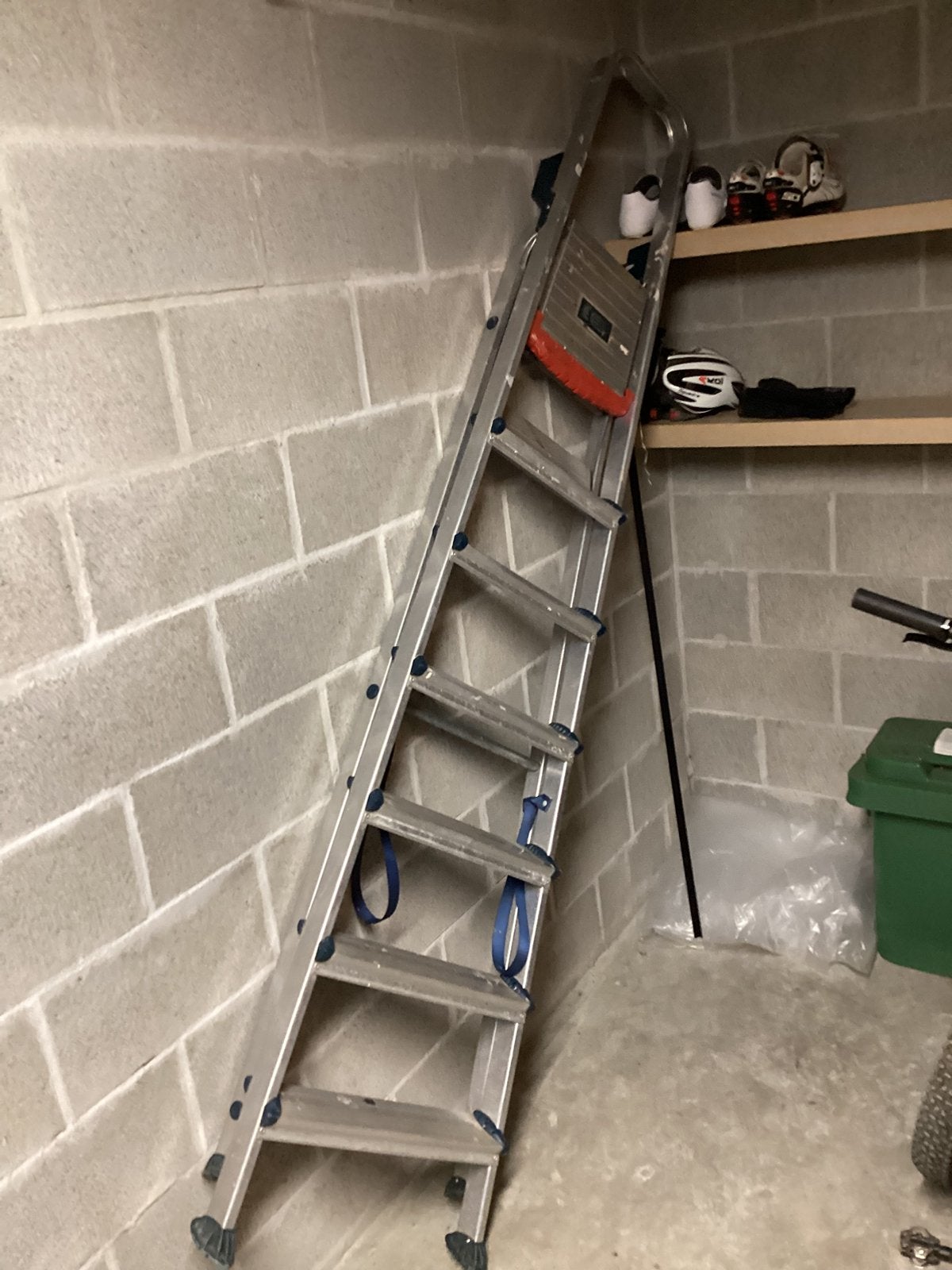 7 tredige ladder te koop, Doe-het-zelf en Bouw, Ophalen, Zo goed als nieuw, Ladder