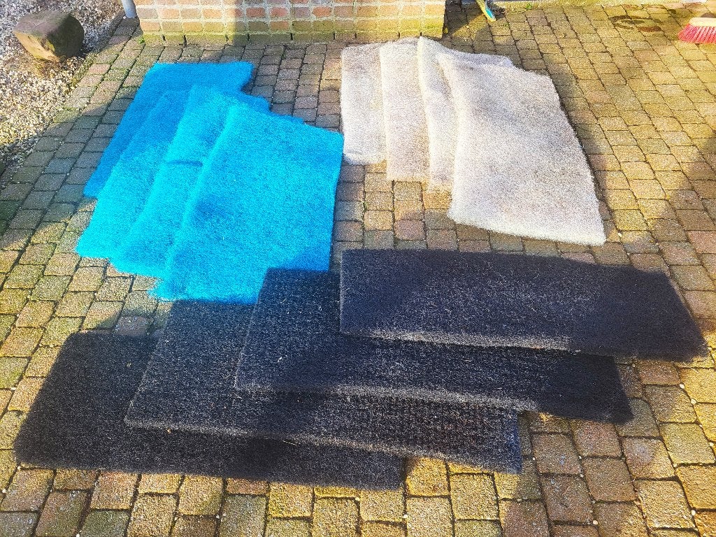 Keramische filterbuisjes, borstels, filtermatten en manden, Tuin en Terras, Vijver-toebehoren, Zo goed als nieuw, Vijverfilter
