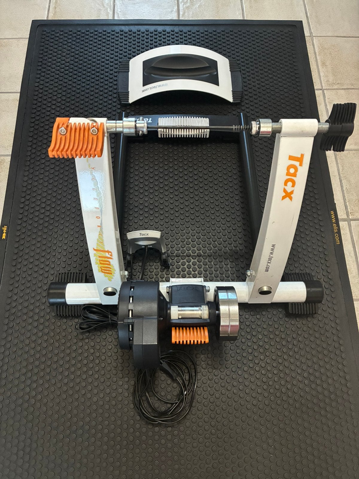 Tacx Flow indoor fietsrollen, Ophalen of Verzenden, Gebruikt