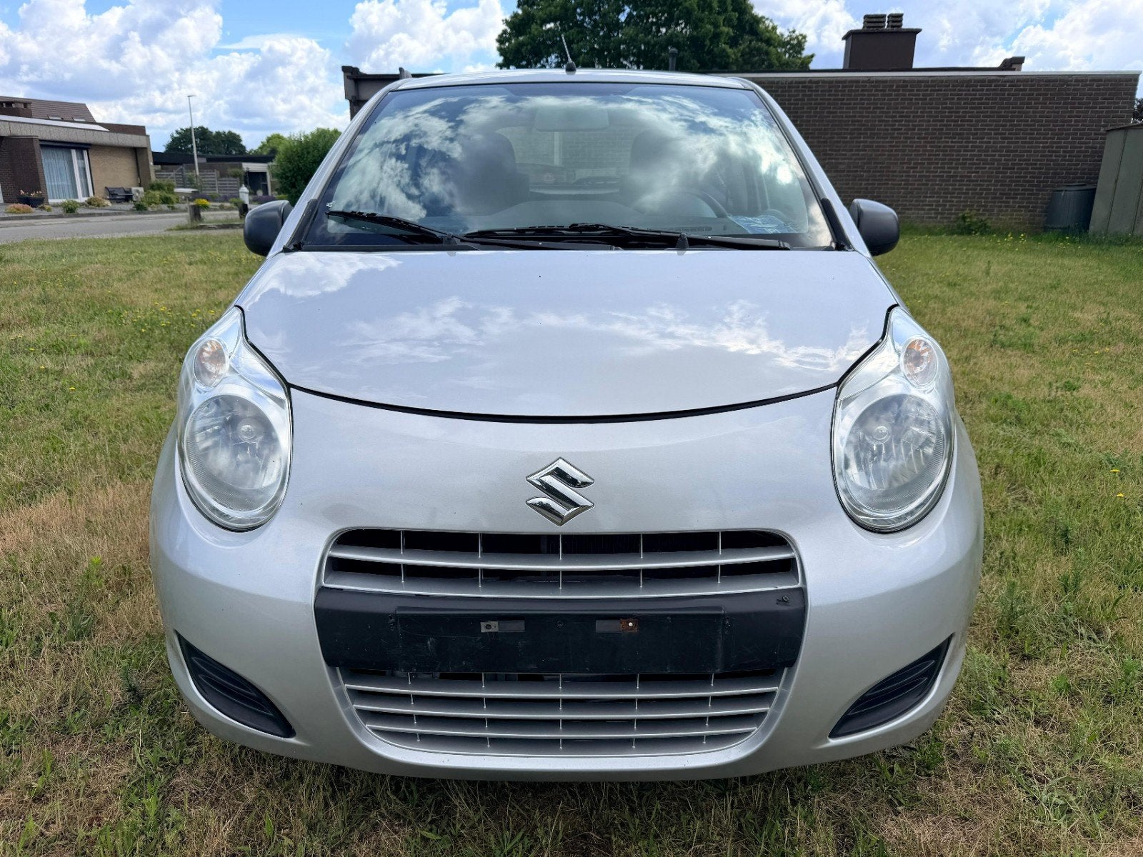 Suzuki 1.0 benzine bwj 2009 70k gelopen gekeurd, Auto's, 4 cilinders, 5 deurs, Particulier, Zilver of Grijs