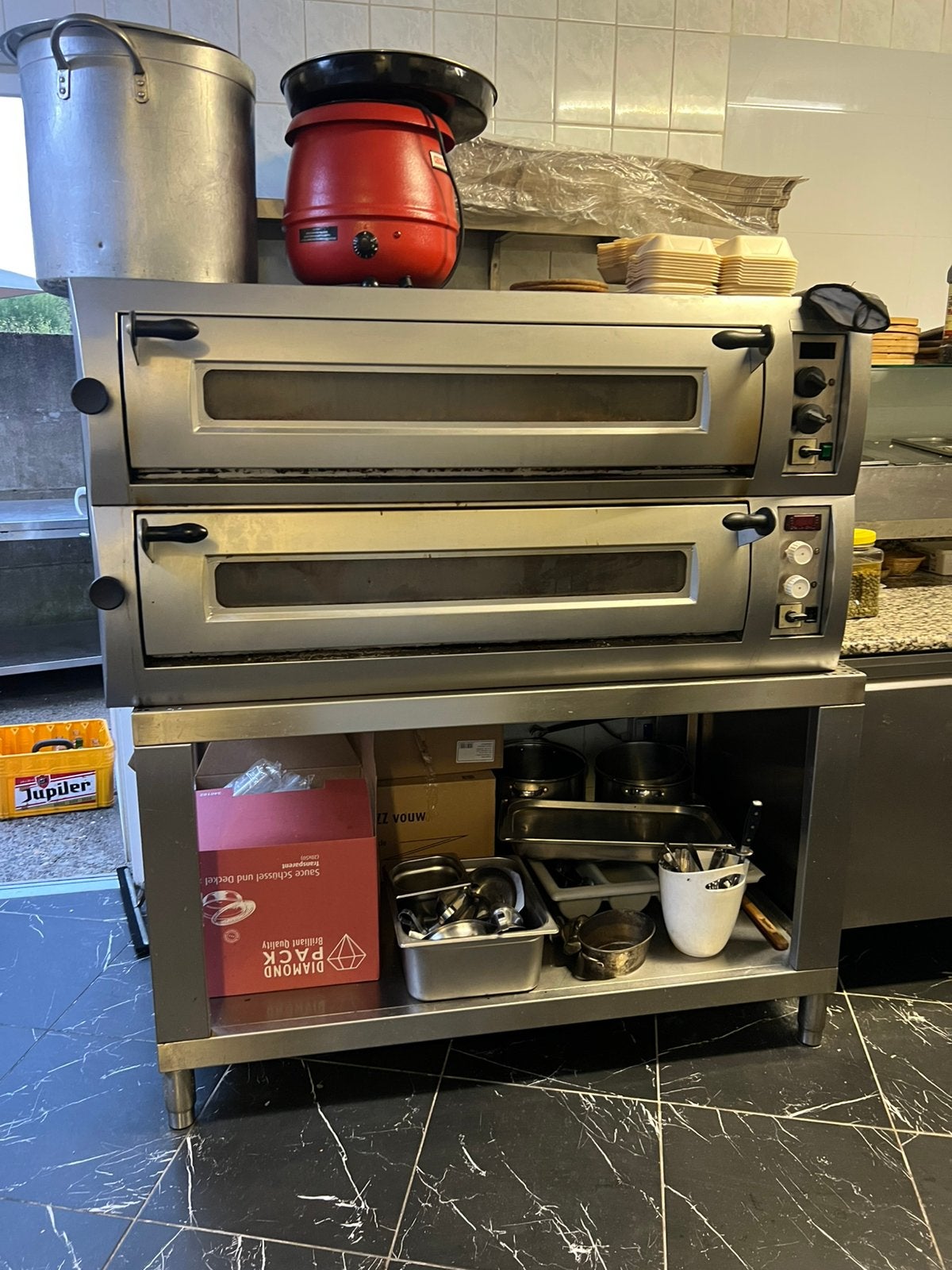 Grote pizza oven , werkt goed, Ophalen