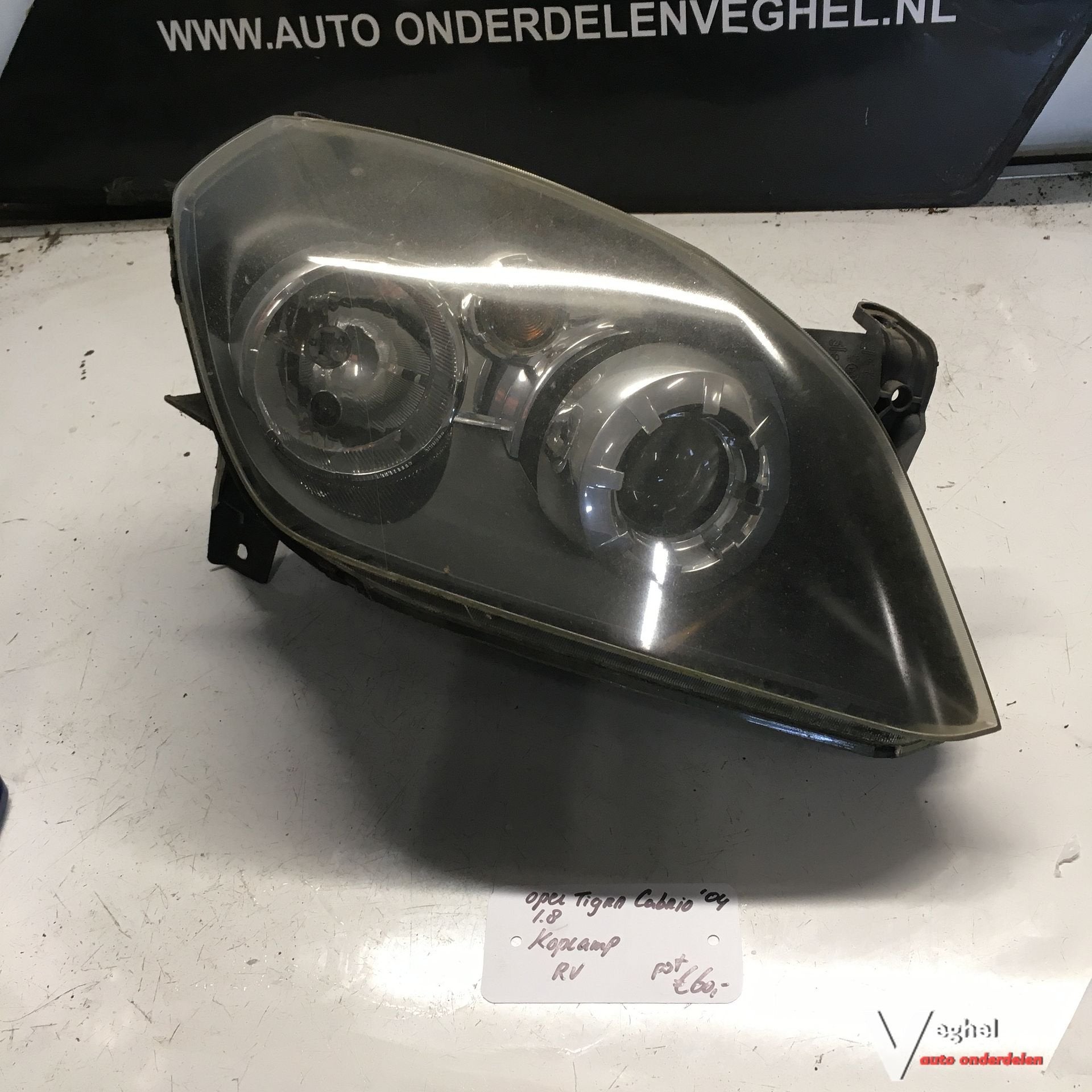 Opel Tigra Cabrio 1.8 B 2004 2500046   Koplamp Linksvoor of, Auto-onderdelen, Verlichting, Gebruikt, Ophalen of Verzenden