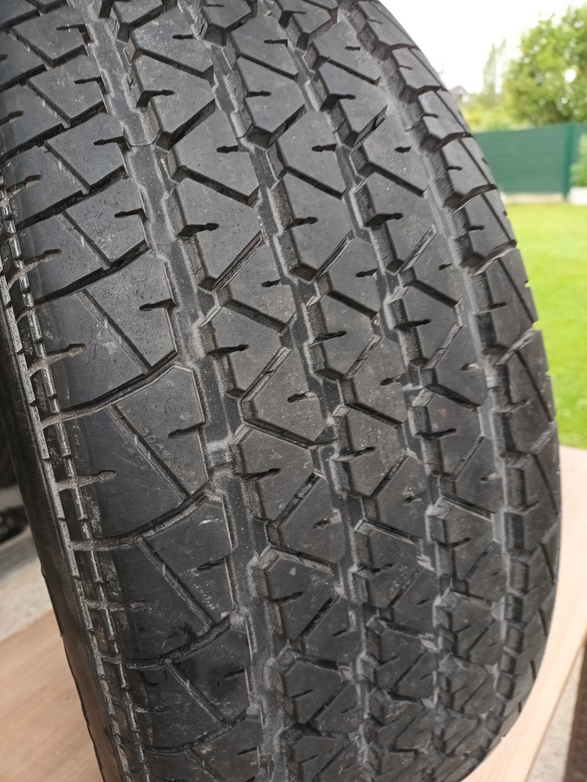 Pneus Mischelin 225 60 16 très bons 70 euros, Autos : Pièces & Accessoires, Pneus & Jantes, Enlèvement ou Envoi, Pneu(s)