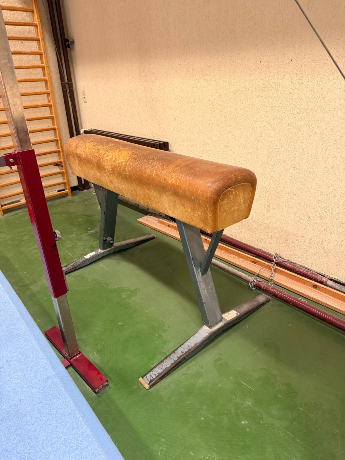 Paard, Sport en Fitness, Turnen, Ophalen, Gebruikt, Bruin, Materiaal