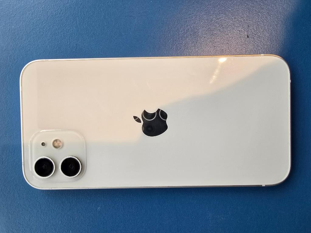 Iphone 12 - 64gb - white, Telecommunicatie, Mobiele telefoons | Apple iPhone, Gebruikt, Wit, Ophalen of Verzenden, Zonder simlock