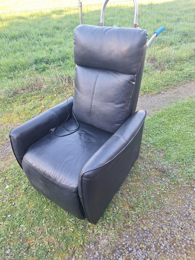 Fauteuil relax cuir, Cuir