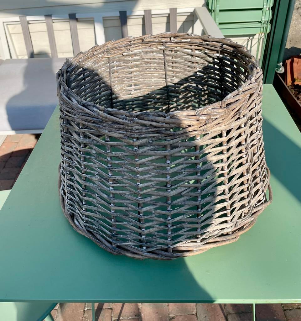 Landelijke lampenkap in riet, Huis en Inrichting, Lampen | Lampenkappen, Ophalen, Zo goed als nieuw