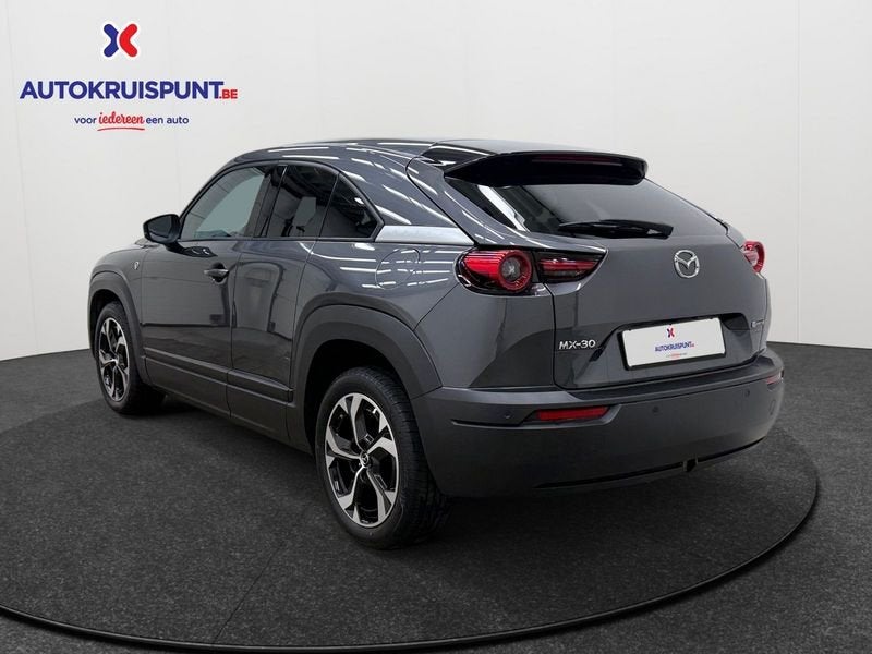 Mazda MX-30 1.7 830 E-SKYACTIV R-EV AUT, Auto's, Stof, Plug-in hybride, Hybride Elektrisch/Benzine, 3 cilinders