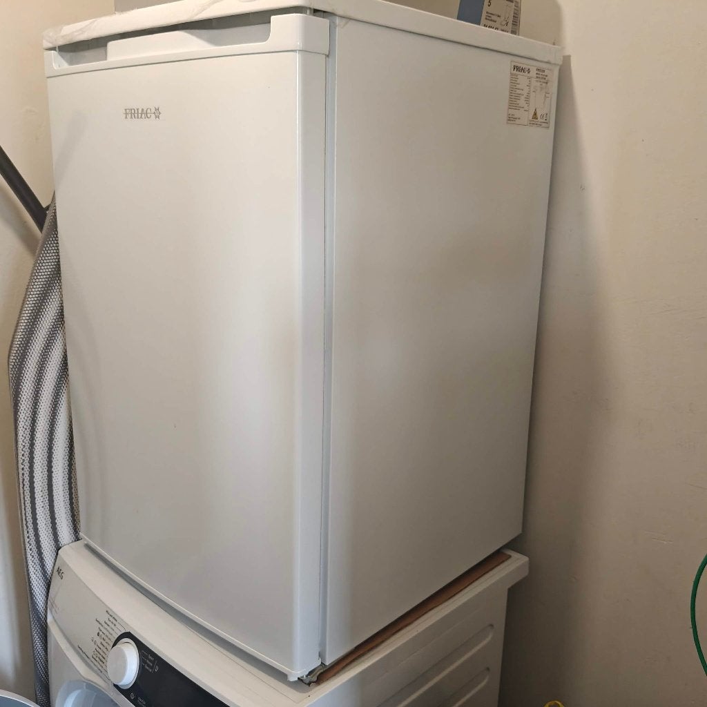 Diepvries Friac 88l, Elektronische apparatuur, Vriezers en Diepvrieskisten, Ophalen, Zo goed als nieuw, Vrijstaand, Vrieskast