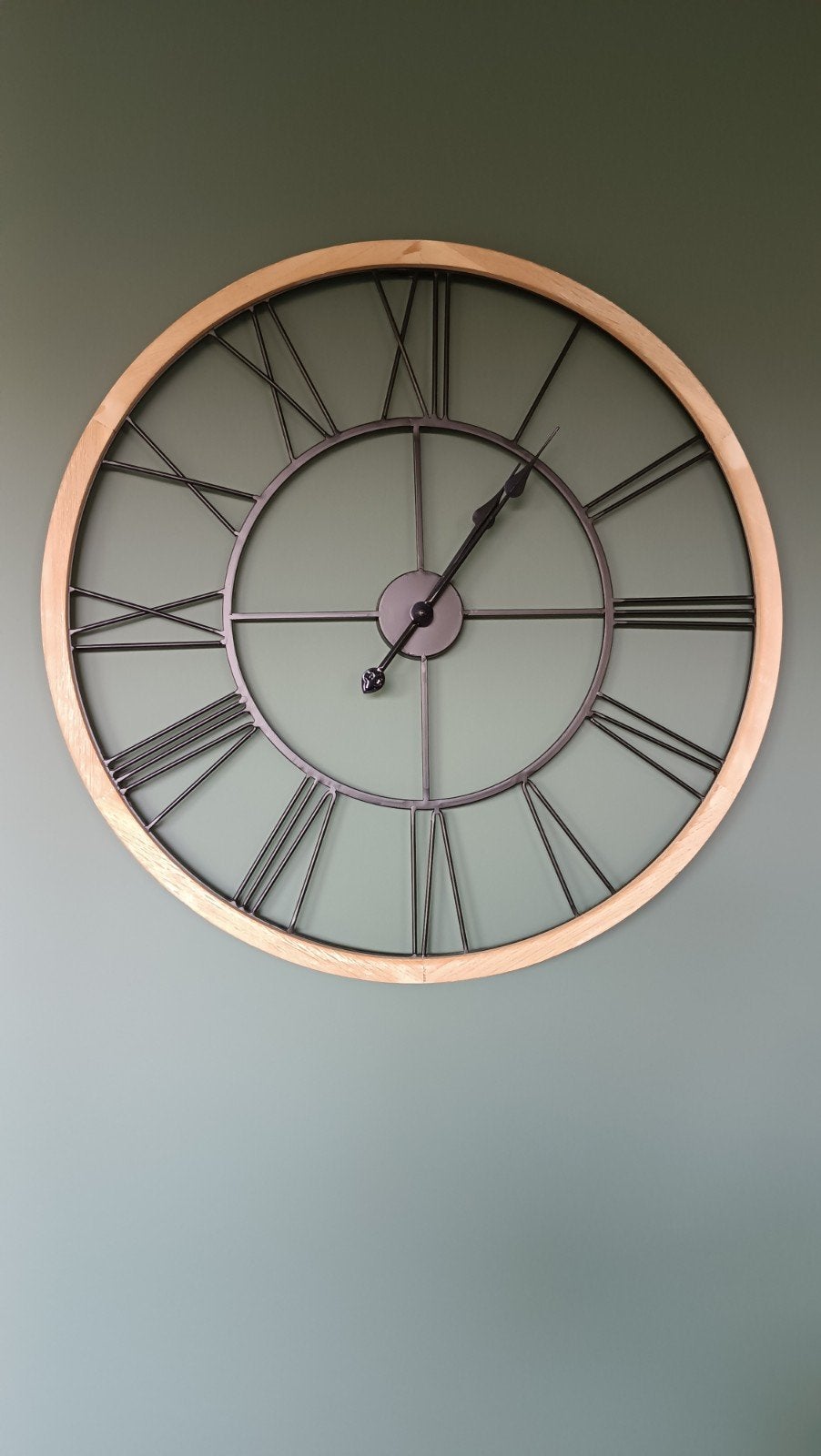 Trendy grote klok 75 cm, Huis en Inrichting, Ophalen, Wandklok, Analoog, Zo goed als nieuw