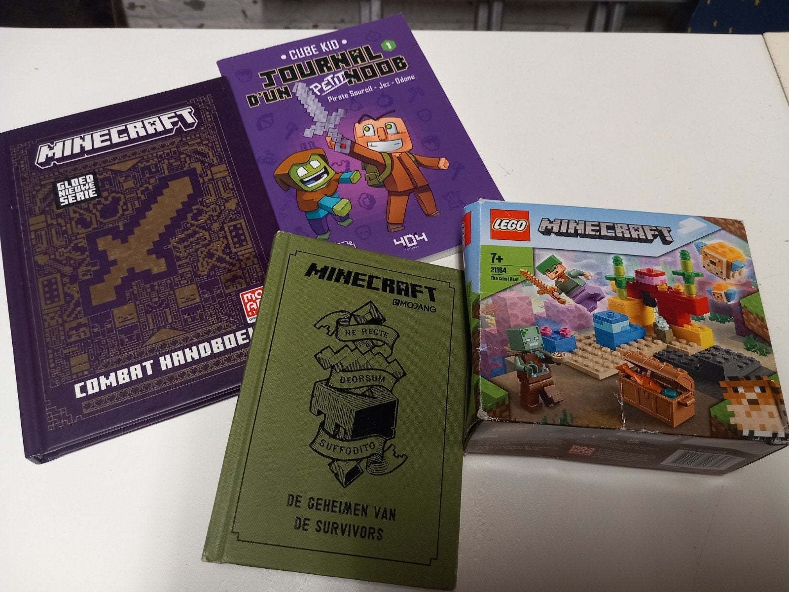 Minecraft Lego 21164 Spel Speelgoed boek, Ophalen of Verzenden