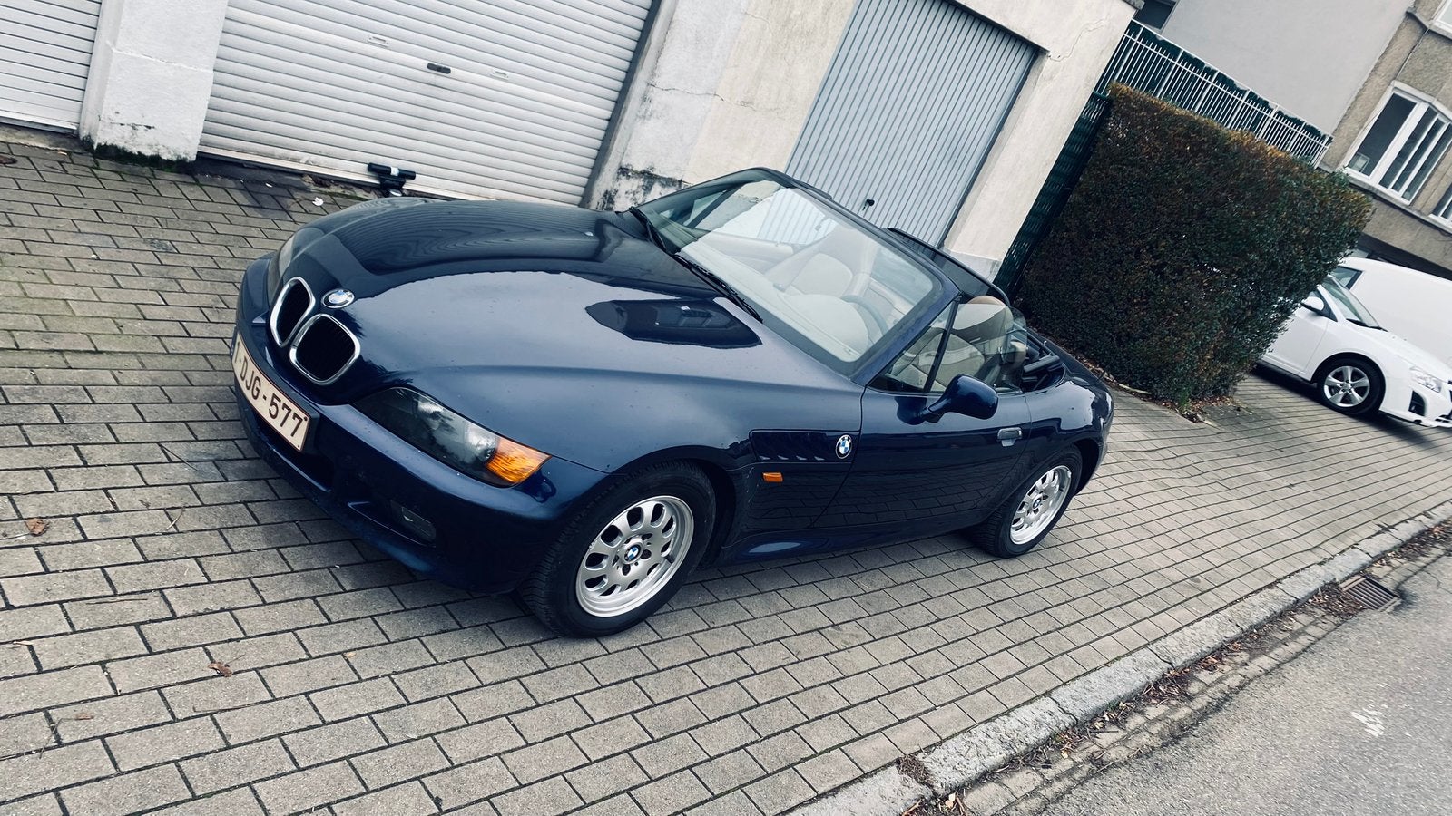 Belle BMW z3/1.9 cc essence automatique1998/très bonne état, Ophalen