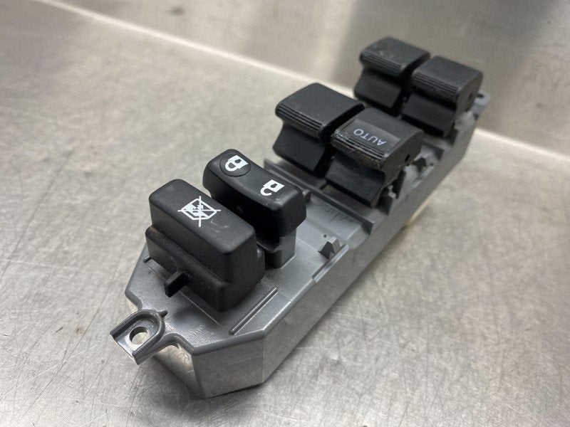 RAAMSCHAKELAAR Toyota RAV4 (A4) (01-2012/09-2019), Gebruikt, Toyota