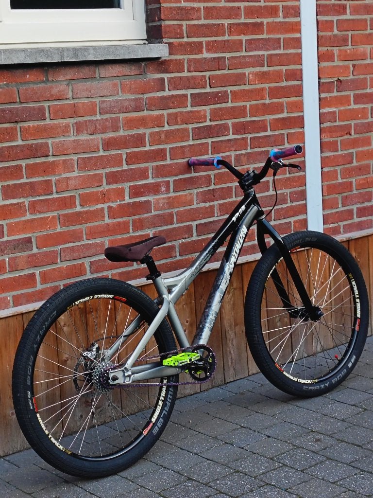Dirtjumper Specialized 26", Fietsen en Brommers, Ophalen, Gebruikt, Schijfrem