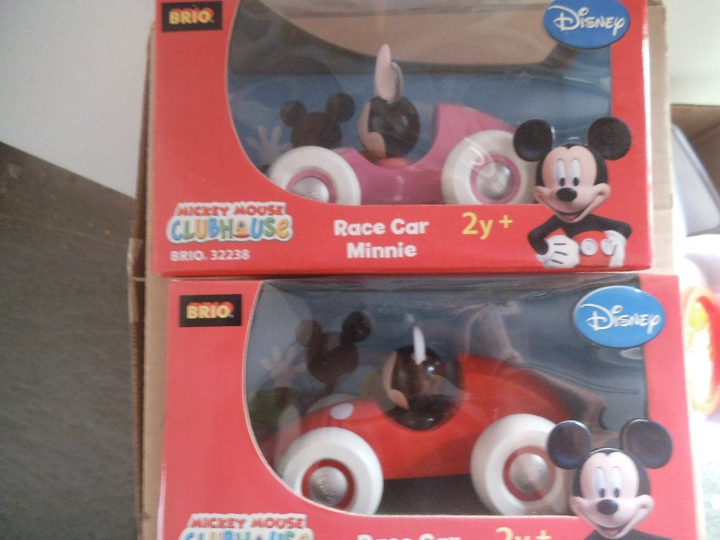 voitures en bois - Minnie Mouse et Mickey Mouse Brio new, Enlèvement ou Envoi, Neuf, Autres types