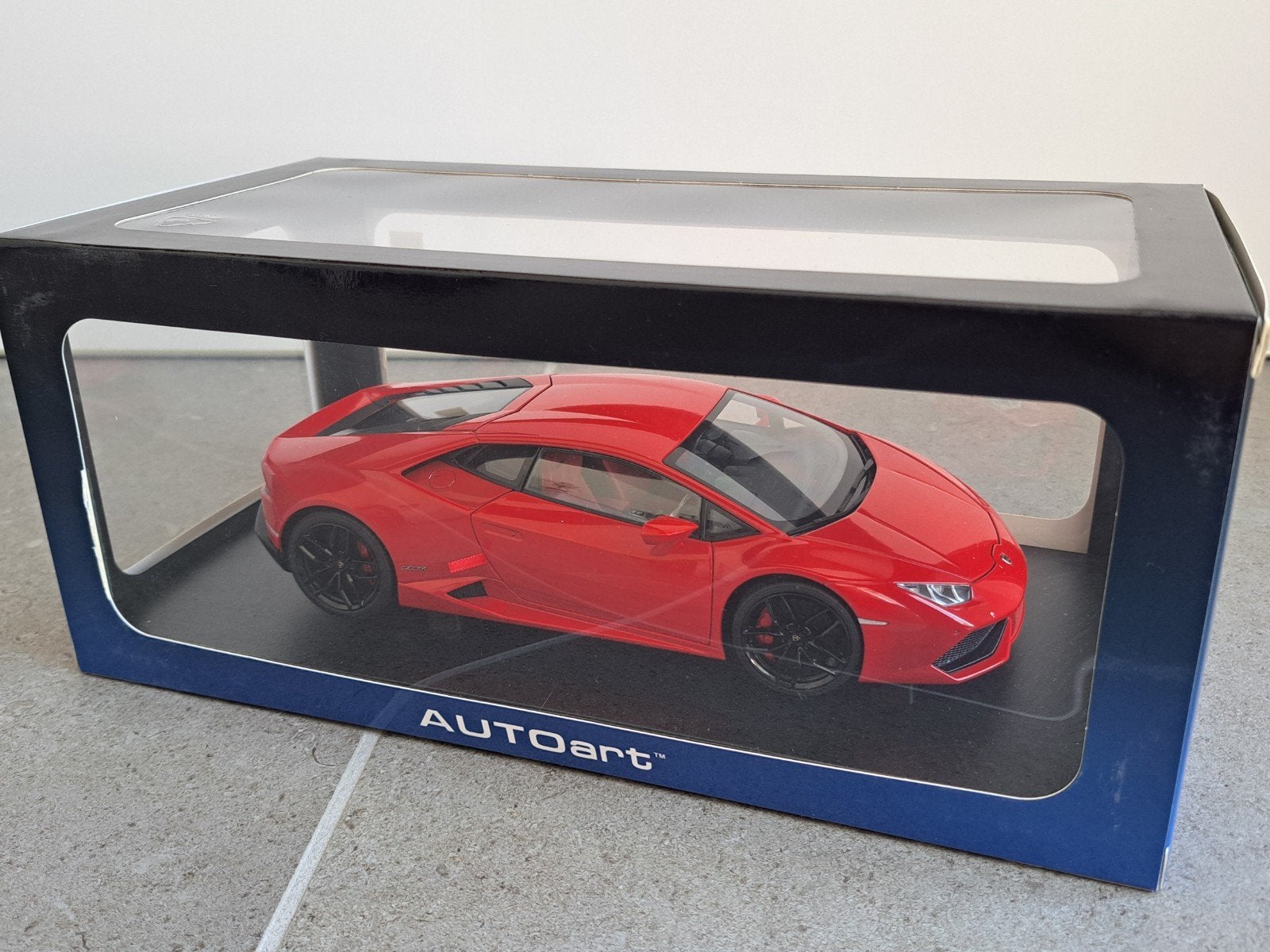 Lamborghini Huracan LP610-4 AUTOART Red 1/18 Neuve, Enlèvement ou Envoi, Neuf, Voiture, Autoart