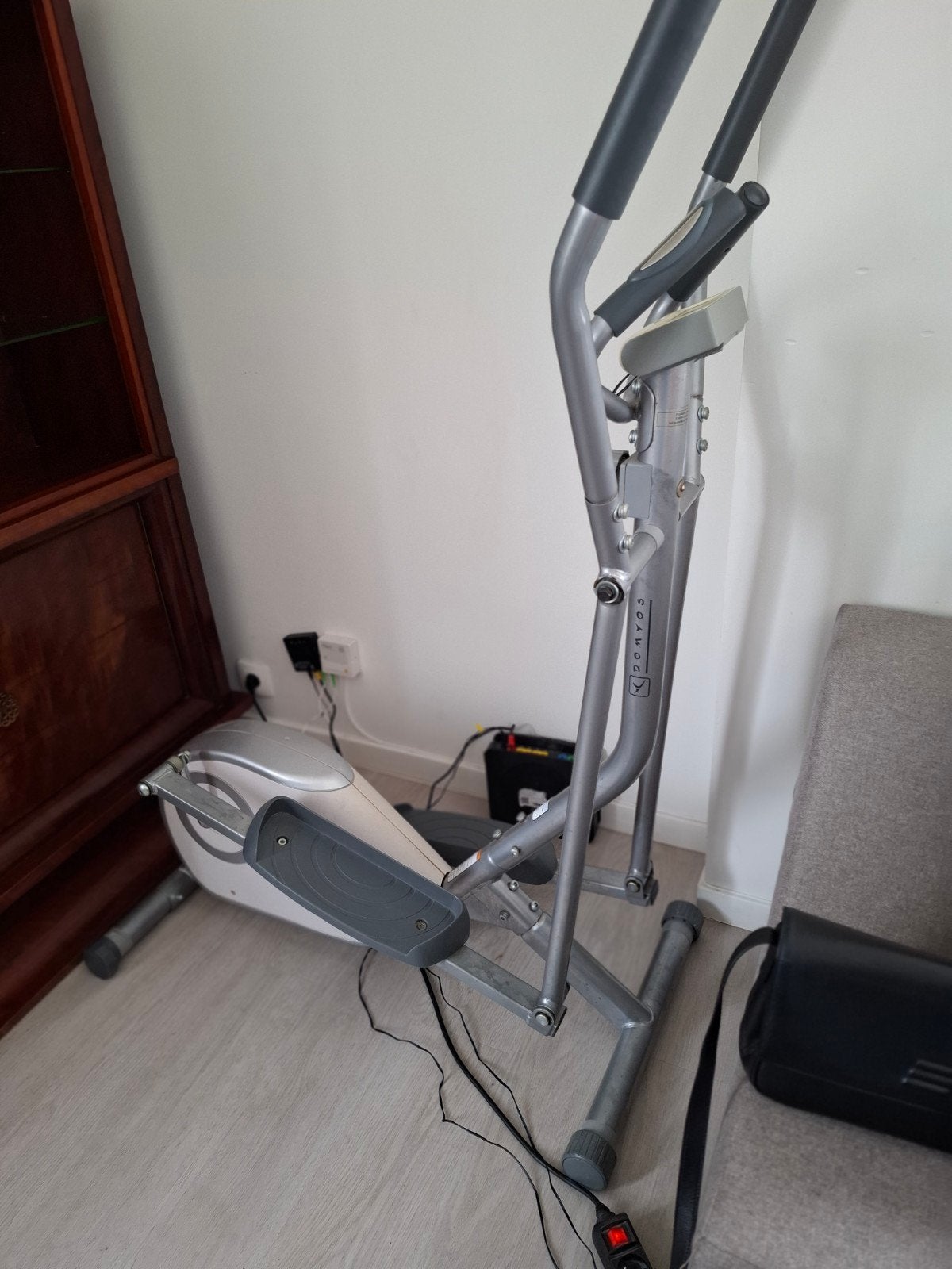 Vélo apparemment Domyos, Enlèvement ou Envoi