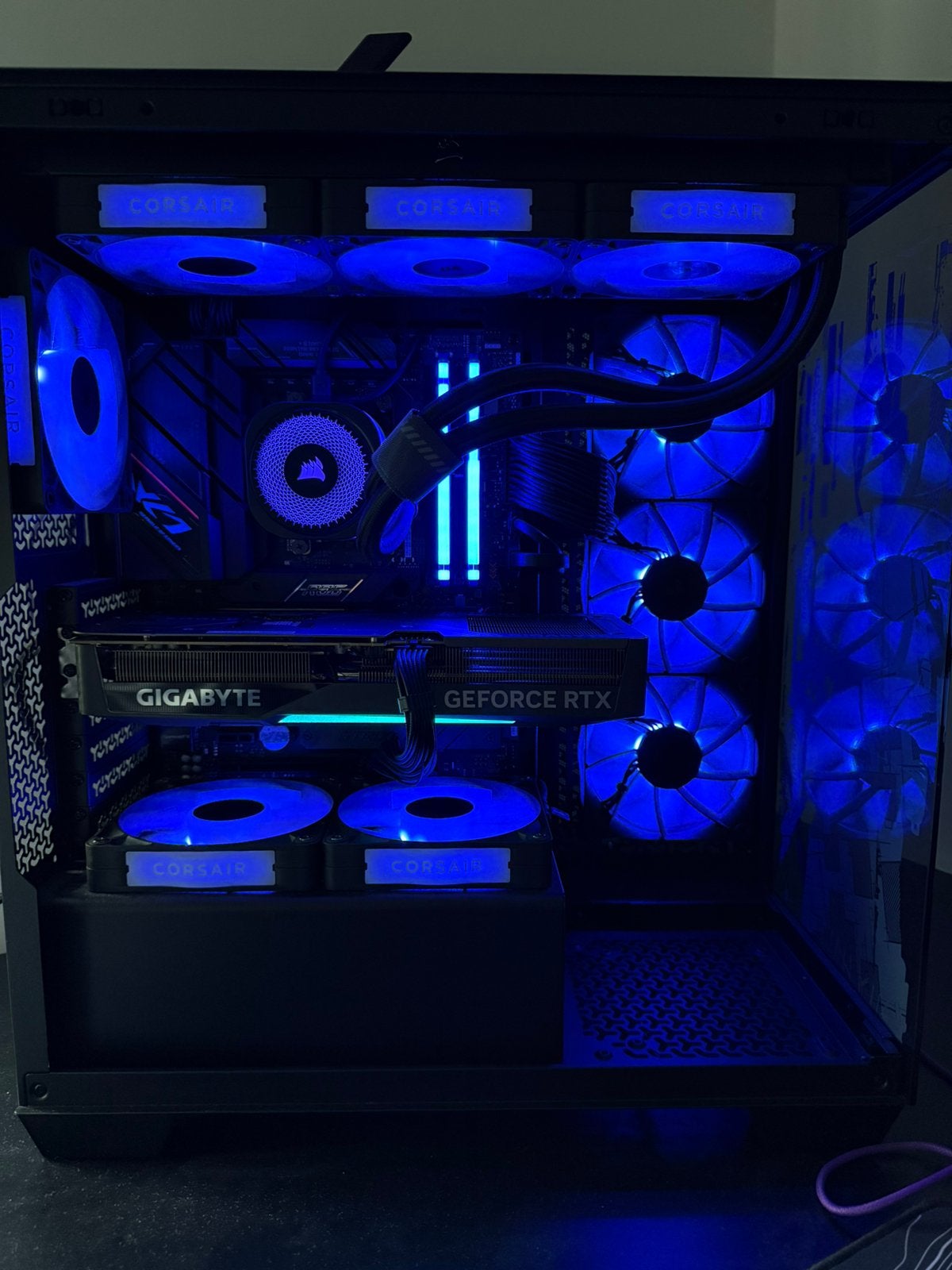 Rtx 5070ti & 7 9800x3d & 64gb ddr5, Computers en Software, Ophalen, Zo goed als nieuw, Gaming