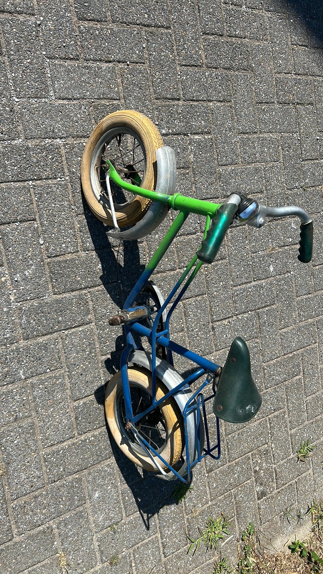 Vintage kinderfiets 12inch, Fietsen en Brommers, Fietsen | Kinderfietsjes, Ophalen, Gebruikt, Terugtraprem, Minder dan 16 inch