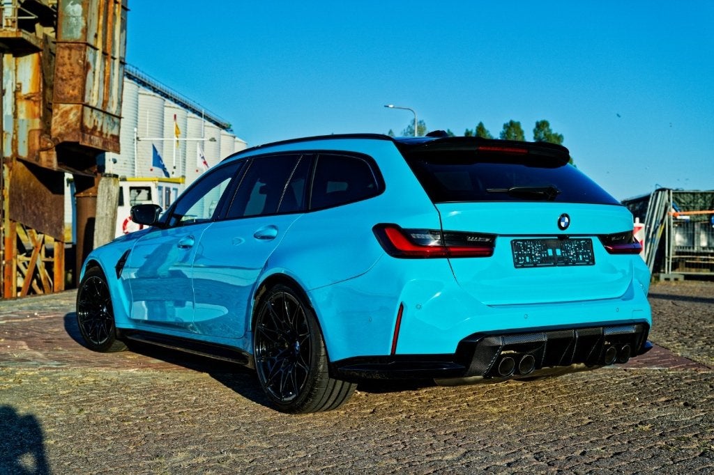 BMW M3 G81 Touring CS Competition XDrive full option carbon, Automaat, Dealer onderhouden, 375 kW, Blauw