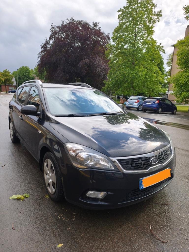 Kia Ceed 1400cc Benzine première propriétaire, Autos, Entreprise, Essence, Achat