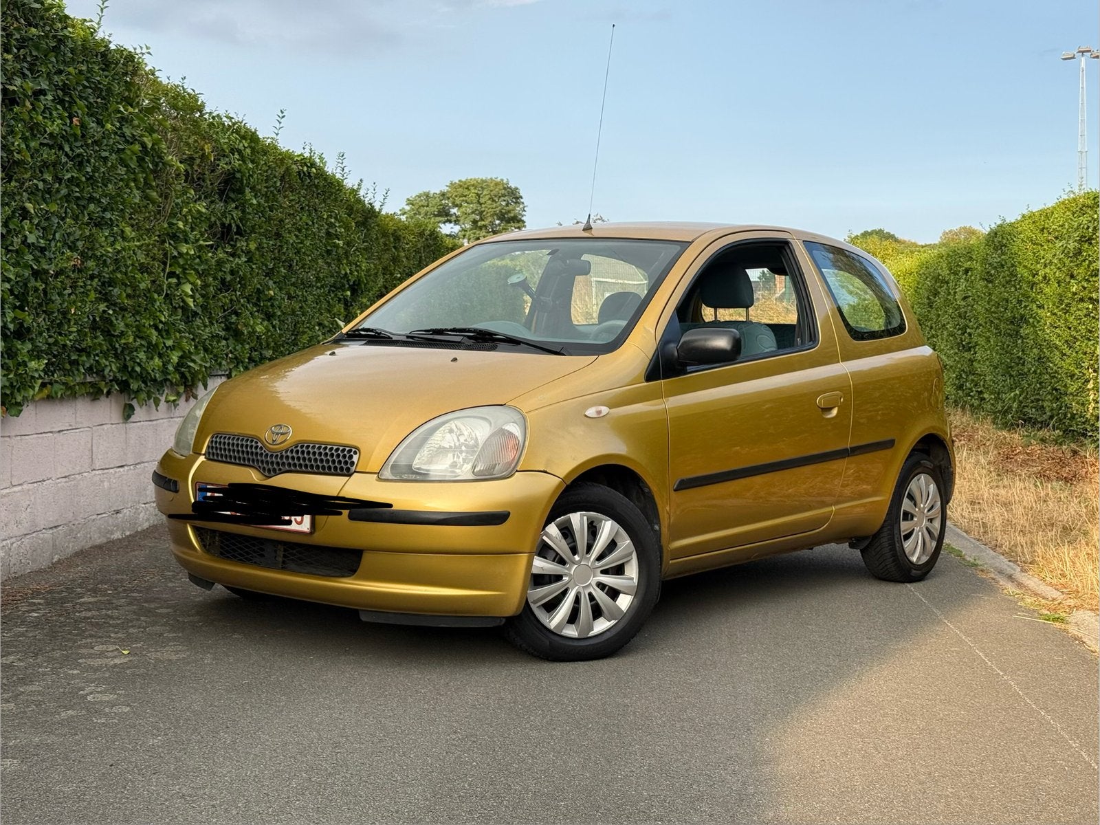 Toyota yaris 2001| essence | pret à immatriculer, Autos, Achat, Particulier, Yaris, Essence