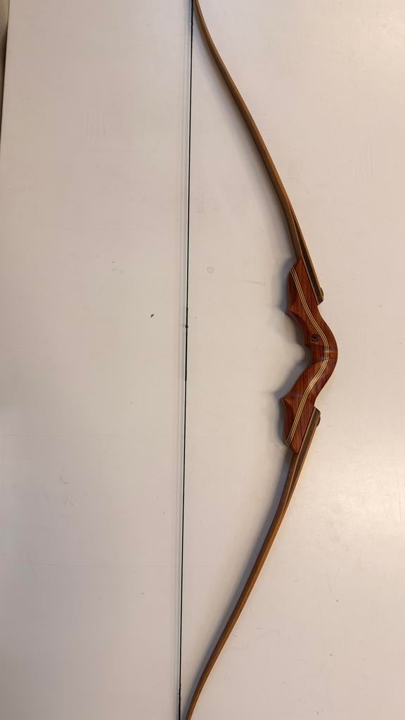 Bearpaw Mohawk recurve take down 58” - 50#, Sport en Fitness, Handboogschieten, Ophalen, Zo goed als nieuw, Recurveboog