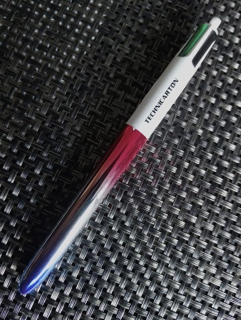 Bic 4 couleurs, Collections, Neuf, Autres marques, Enlèvement ou Envoi, Stylo à bille