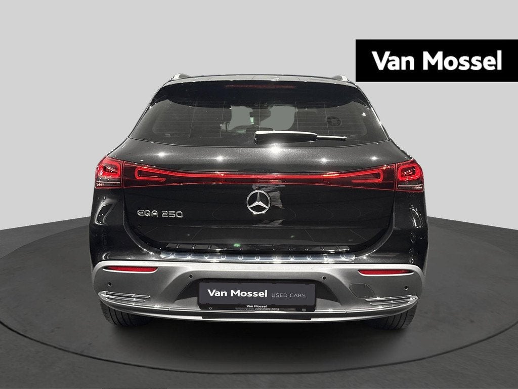Mercedes-Benz EQA 250 Business Line, Auto's, Stof, Gebruikt, Zwart, 5 zetels