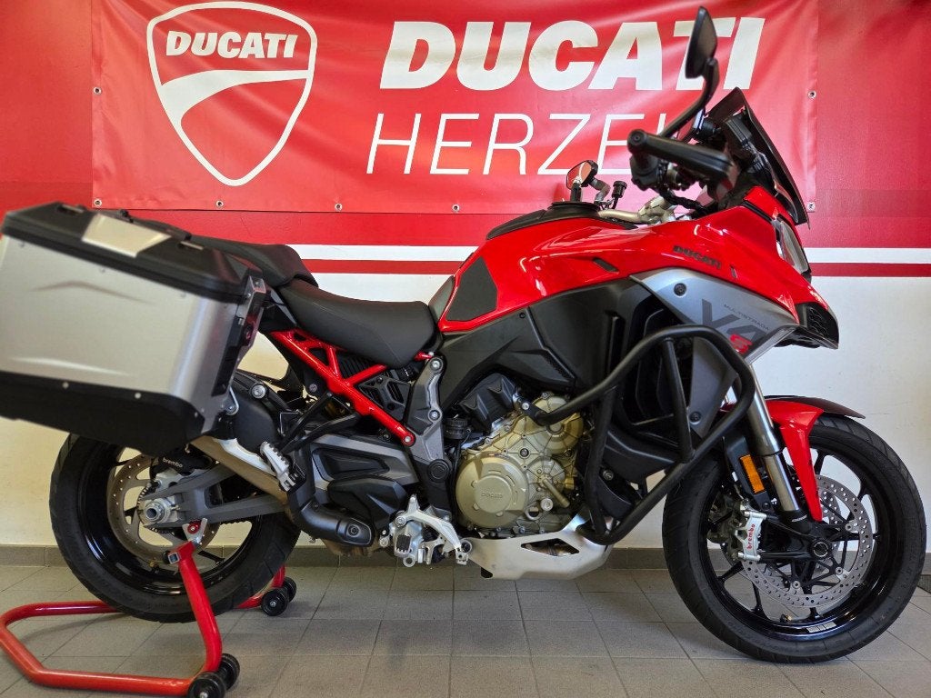 Multistrada V4 S Radar, 1158 cm³, Permis Moto A, Tourisme, Entreprise