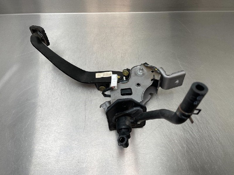 KOPPELINGSPEDAAL ABS Hyundai iX35 (LM) (|328022Y050|), Gebruikt, Hyundai