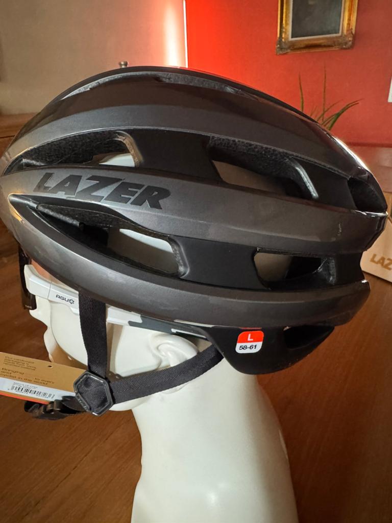 Fietshelm lazer, Fietsen en Brommers, Fietsaccessoires | Fietshelmen, Ophalen, Zo goed als nieuw