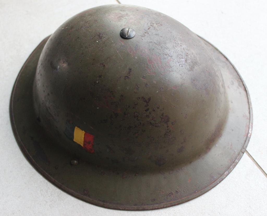 Prachtige originele Britse helm met geverfde Belgische vlag., Verzamelen, Militaria | Tweede Wereldoorlog, Ophalen of Verzenden