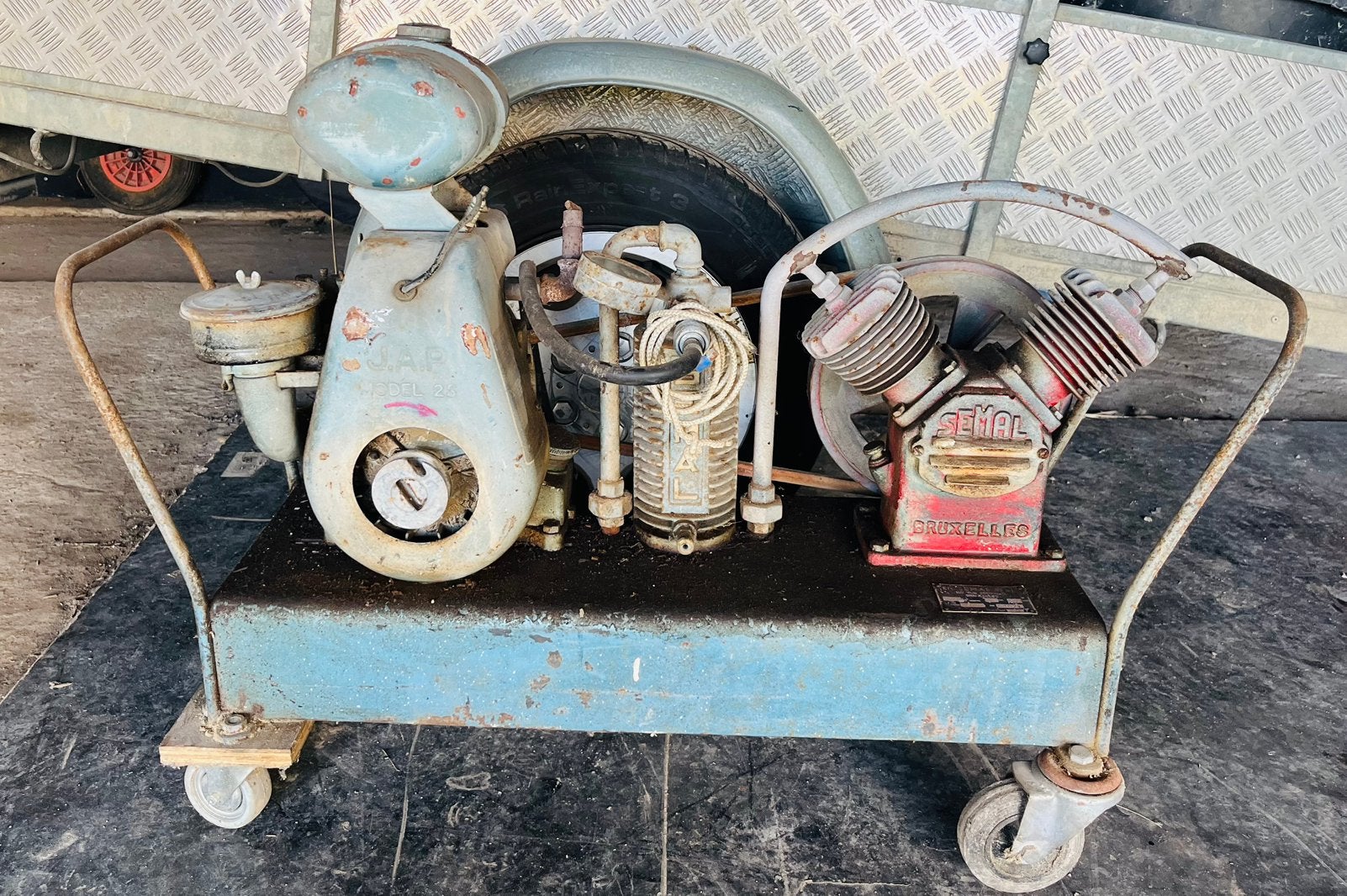 Jap/Semal, Bricolage & Construction, Enlèvement, Utilisé