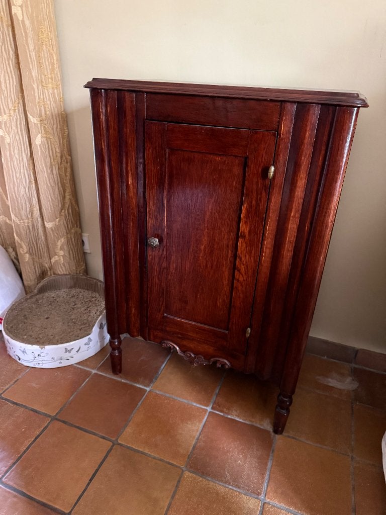 Gratis! Radiokastje/bijzetkastje vintage, Huis en Inrichting, Kasten | Boekenkasten, Ophalen