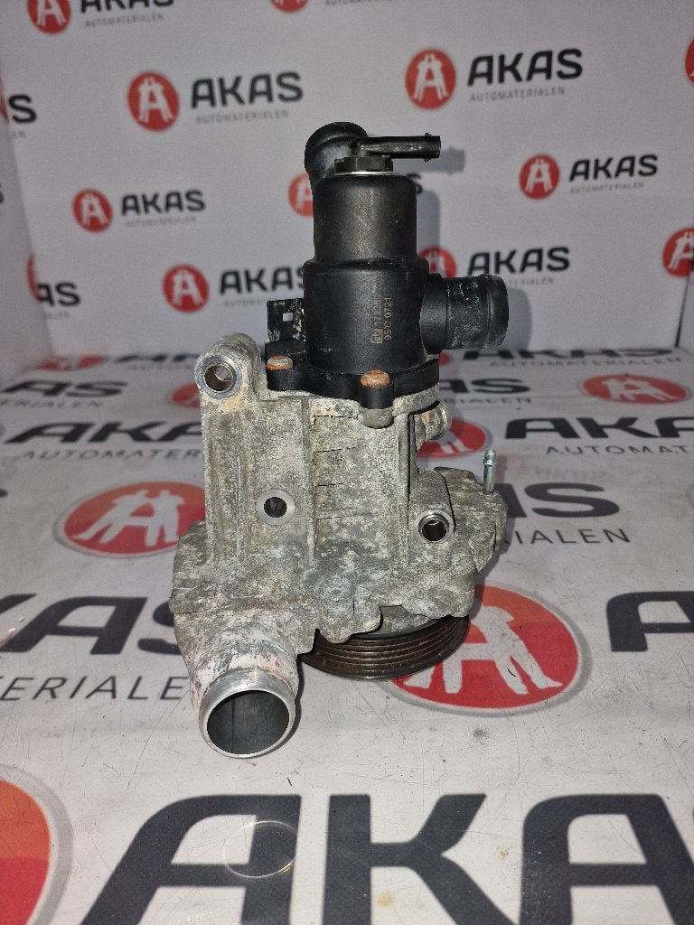 Waterpomp Mercedes A 2.2 A-220 CDI 16V 2013 A6512000501, Ophalen of Verzenden