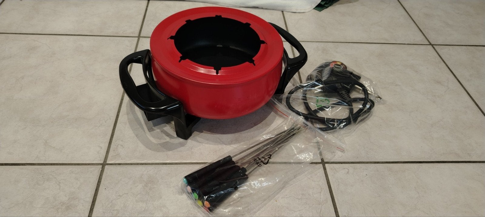 Nova 170130 Nieuwe elektrische fonduemaker voor 8, Elektronische apparatuur, Ophalen of Verzenden, Elektrisch