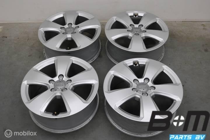 Org. 17 inch velgen Audi A3 8V Limo 8V0601025AD 8V0601025AD, Auto-onderdelen, Banden en Velgen, Gebruikt, Velg(en)