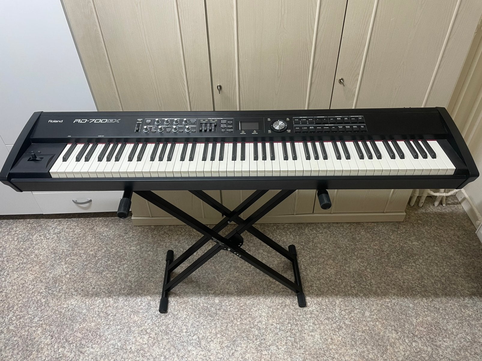 Piano Roland RD-700GX+ toebehoren, Musique & Instruments, Claviers, Enlèvement, Comme neuf, Roland