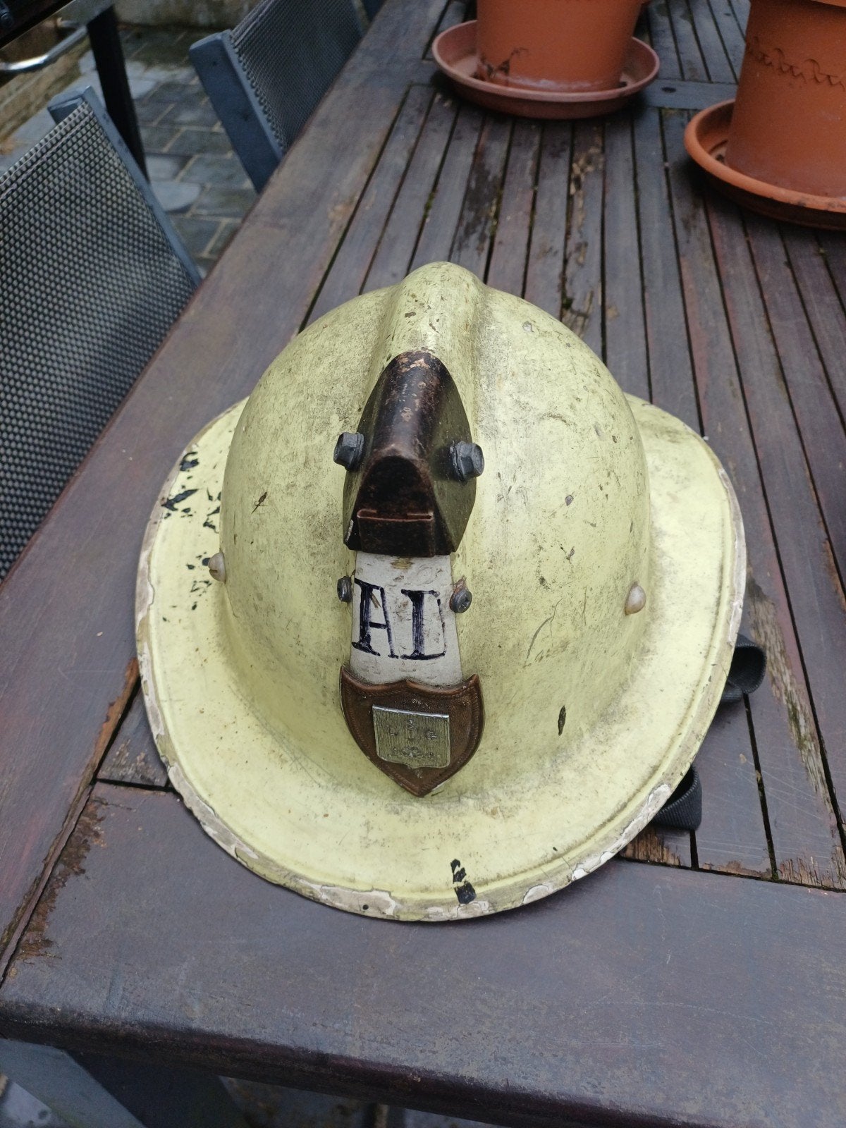 ancien casque de pompier, Enlèvement ou Envoi