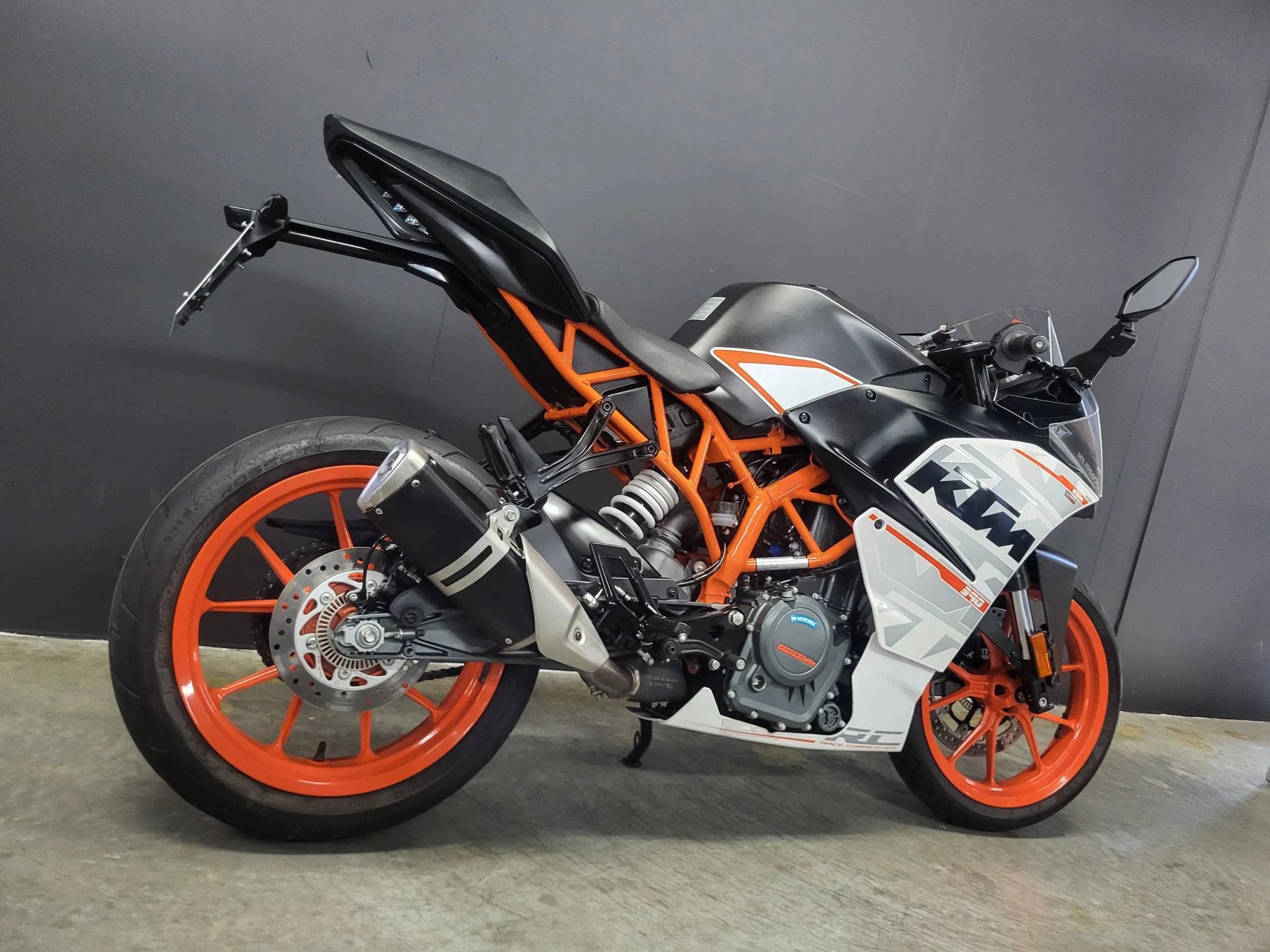 KTM RC 390 A2-machine met echte racelooks (bj 2017), Motoren, Motoren | KTM, 400 cc, Bedrijf, Overig, 12 t/m 35 kW