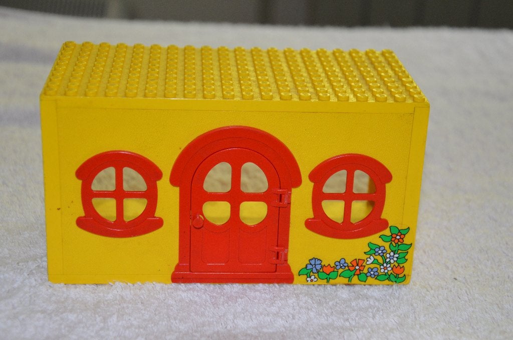 A.V. PETITE MAISON LEGO VINTAGE, Kinderen en Baby's, Speelgoed | Duplo en Lego, Ophalen of Verzenden, Lego