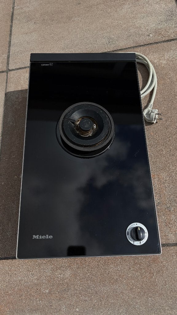 Miele gaskookplaat met één pit, model KM 406, Elektronische apparatuur, Kookplaten, Ophalen, Gebruikt, 3 kookzones of minder, Inbouw