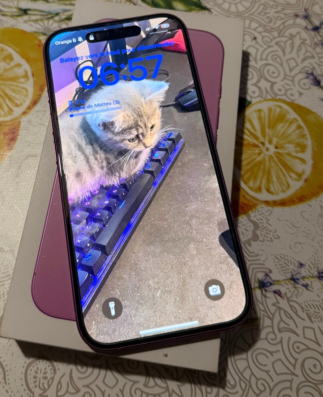 Iphone 16, Télécoms, 128 GB, Enlèvement ou Envoi, Rose, IPhone 16