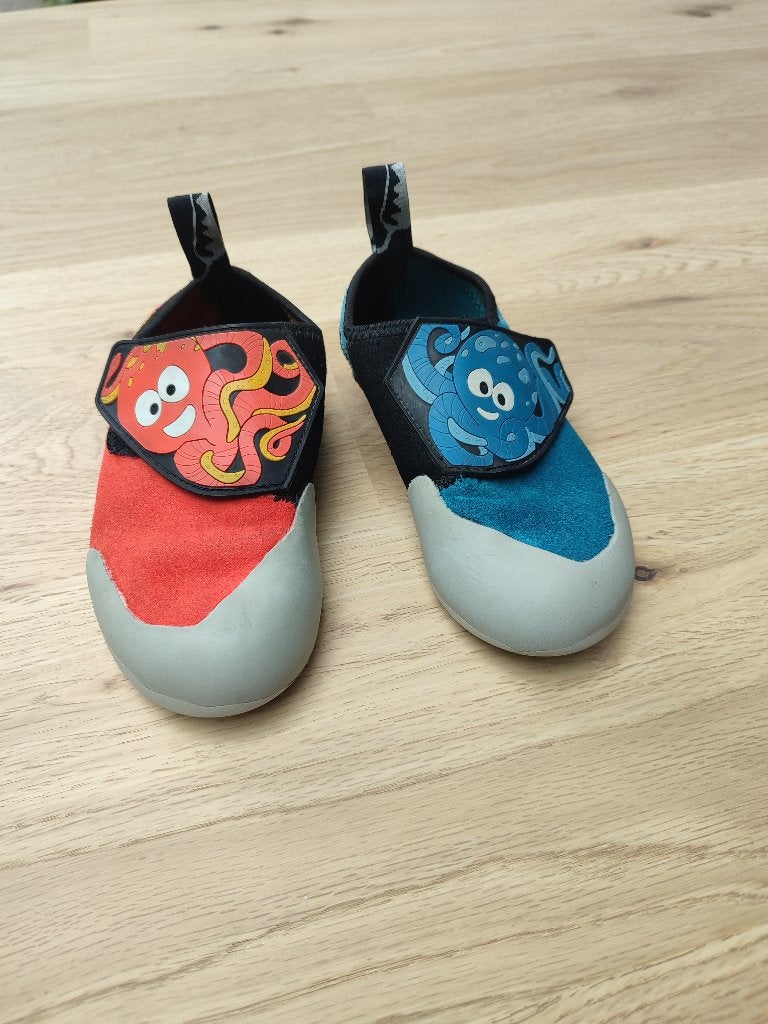 Klimschoenen kind, Sport en Fitness, Ophalen of Verzenden, Gebruikt, Klimsportschoenen
