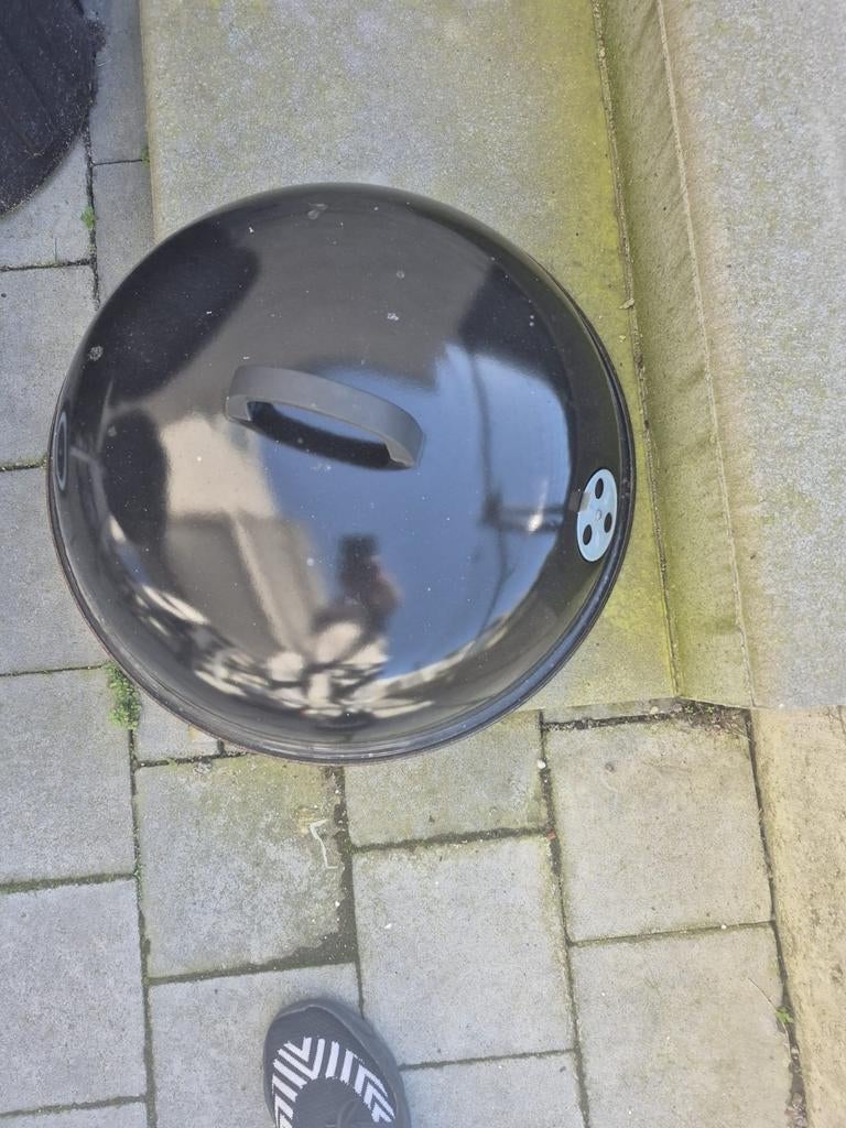 Barbecue+ kolen, Ophalen