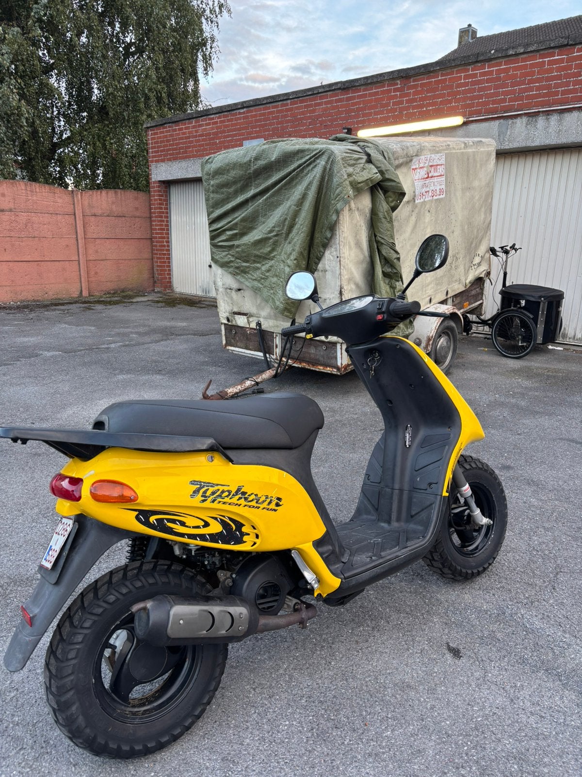 Piaggio typhoon 80cc, Vélos & Vélomoteurs, Enlèvement, Comme neuf