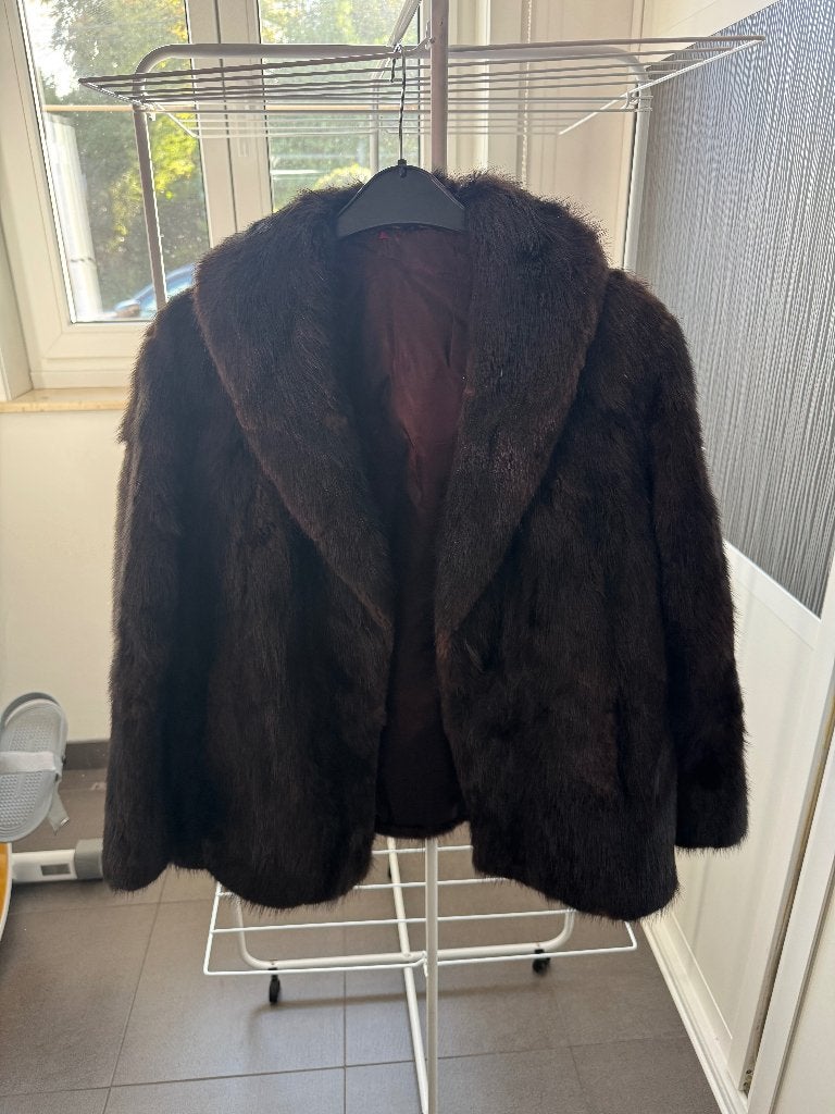 Bontjas van nertsen, Kleding | Dames, Bruin, Ophalen of Verzenden, Zo goed als nieuw, ANDERE
