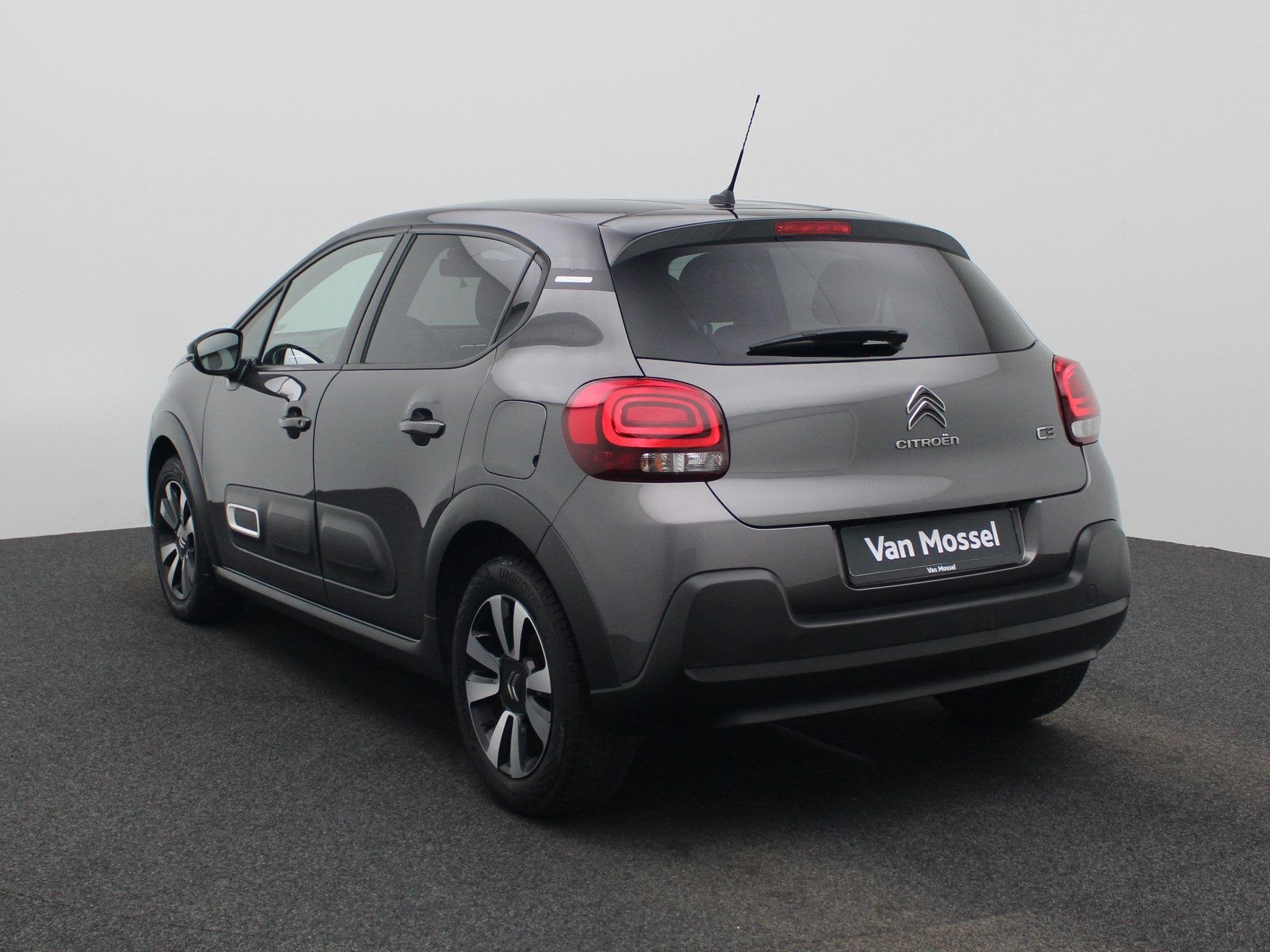 Citroën C3 1.2 PureTech 110 S&S EAT6 Shine (automatique), Argent ou Gris, Euro 6, Entreprise, 1165 kg